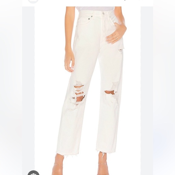 Agolde Denim - AGOLDE 90s Fit Distressed White Jeans. Size 29